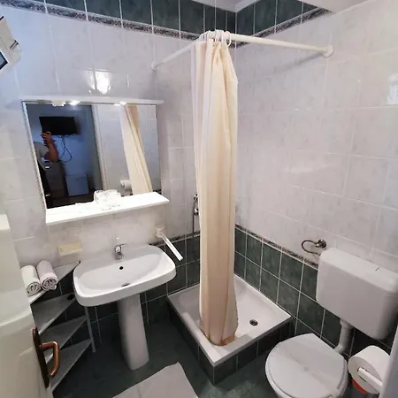 Sobe Luna 4*